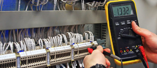 Confier vos travaux d'électricité dans le Var