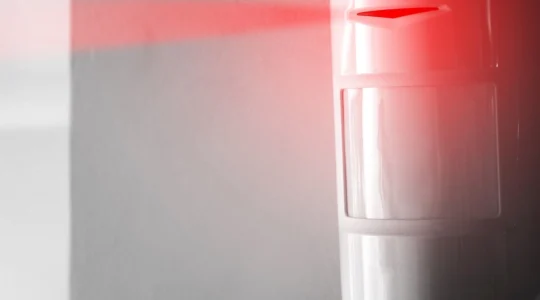 quelles-sont-les-dernieres-technologies-d-alarme-et-de-securite-disponibles-pour-particuliers